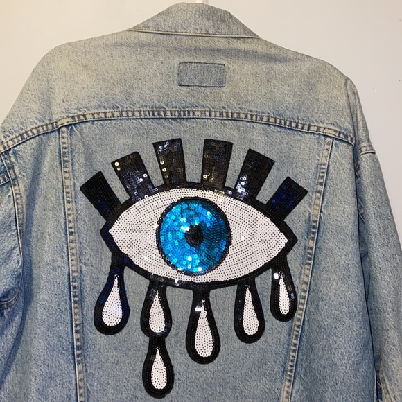 Authentic Vintage Levi’s Denim Jacket - Picture 7 of 16